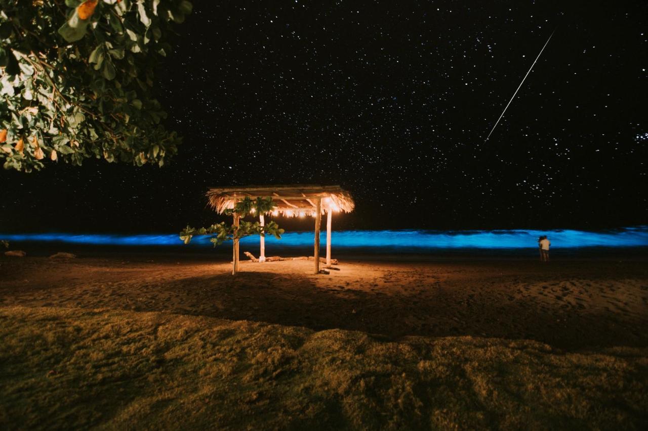 Beach Break Hotel & Surf Camp De ปลายาเวเนา ภายนอก รูปภาพ