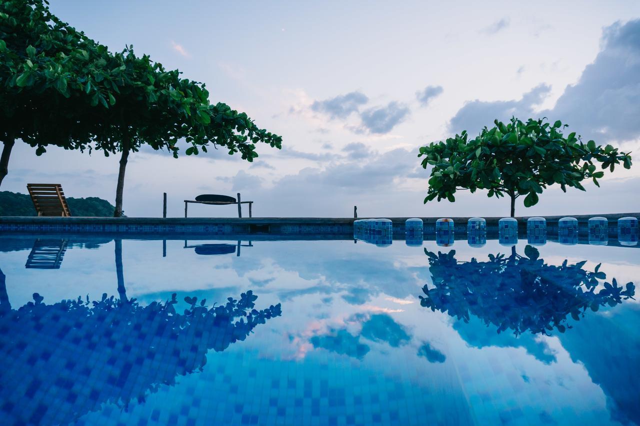 Beach Break Hotel & Surf Camp De ปลายาเวเนา ภายนอก รูปภาพ