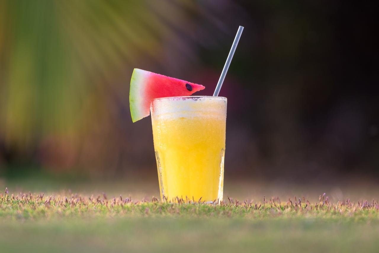 Beach Break Hotel & Surf Camp De ปลายาเวเนา ภายนอก รูปภาพ